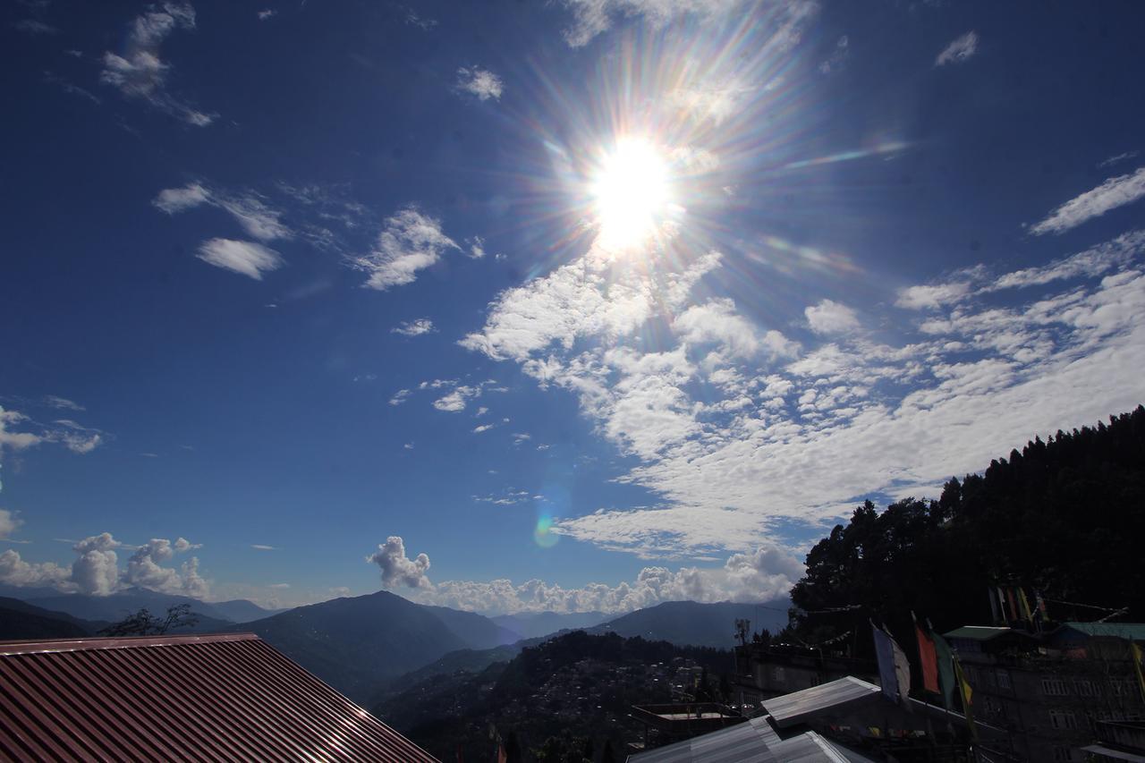 Hotel Tarayana Grand Gangtok Zewnętrze zdjęcie