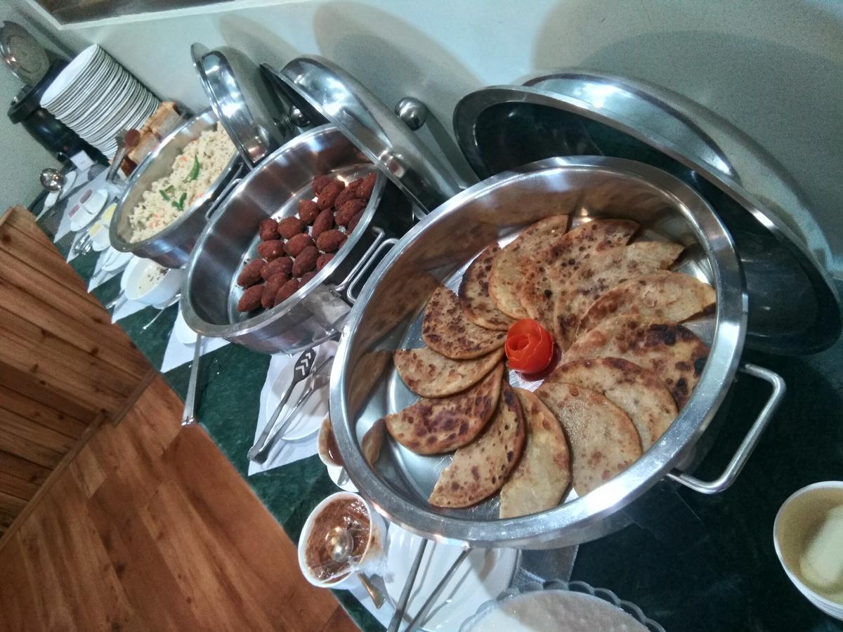 Hotel Tarayana Grand Gangtok Zewnętrze zdjęcie